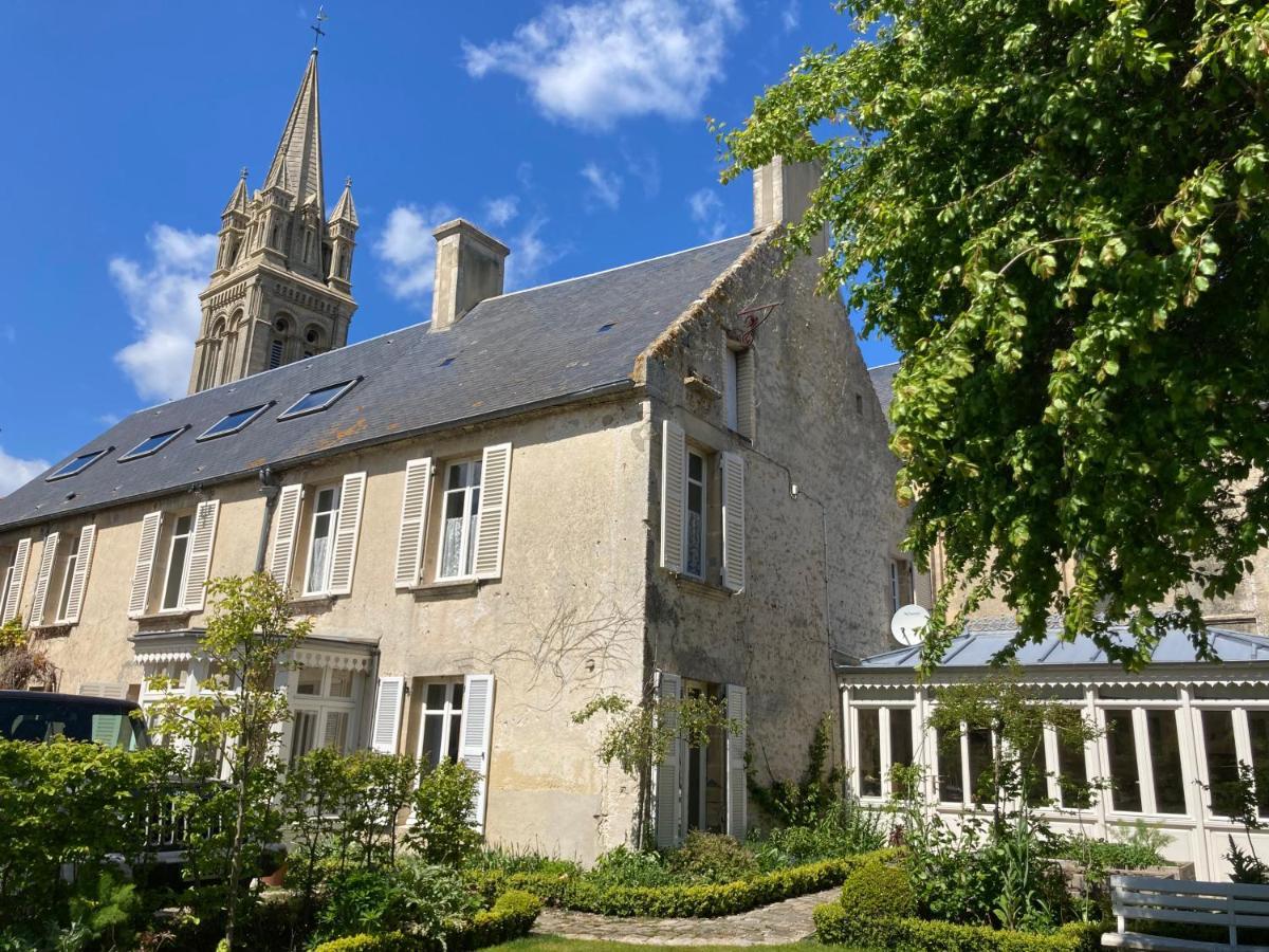 Le Clos De L'Eglise Arromanches-les-Bains Exterior photo